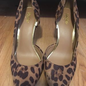 Leopard heels
